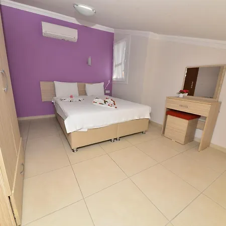Hotel Mut 3*