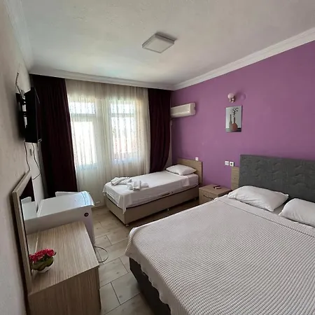 Hotel Mut 3*
