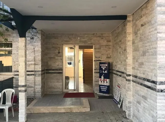 Mut ホテル フェティエ